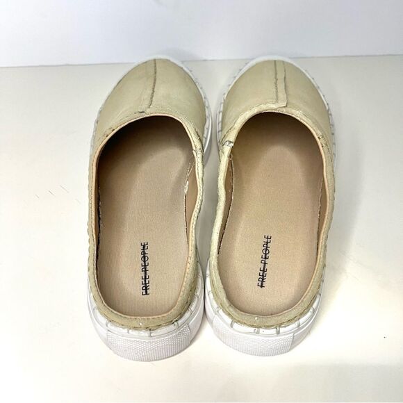 Free‎ People Juno Slip On Sport Sneakers Cafe Tan Suede and White Size NIB - Picture 4 of 8